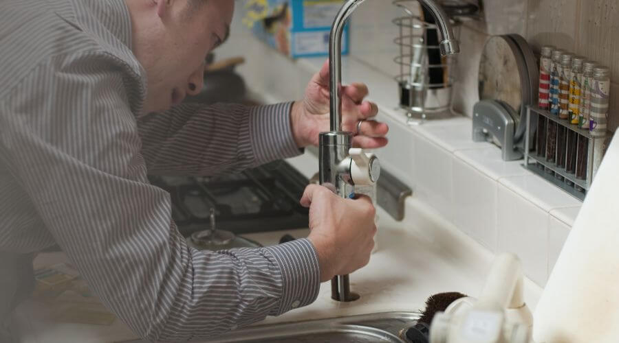 Professional sink repair in Bridgeville, DE